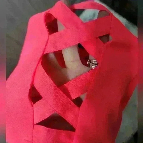 Express Neon pink lattice sleeve blouse. Size small. 100% polyester. - Picture 3 of 5